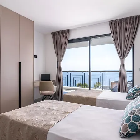 Luxury Adriatica-*heated Pool-sauna-jacuzzi* *