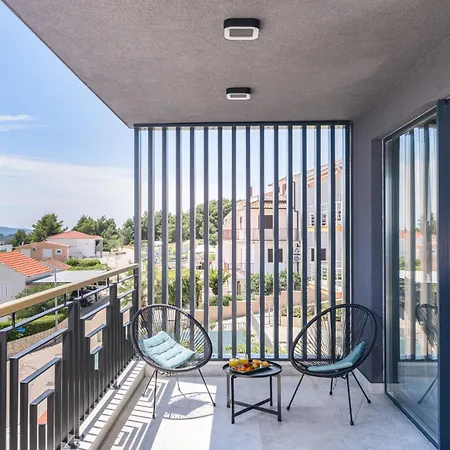 Luxury Adriatica-*heated Pool-sauna-jacuzzi*