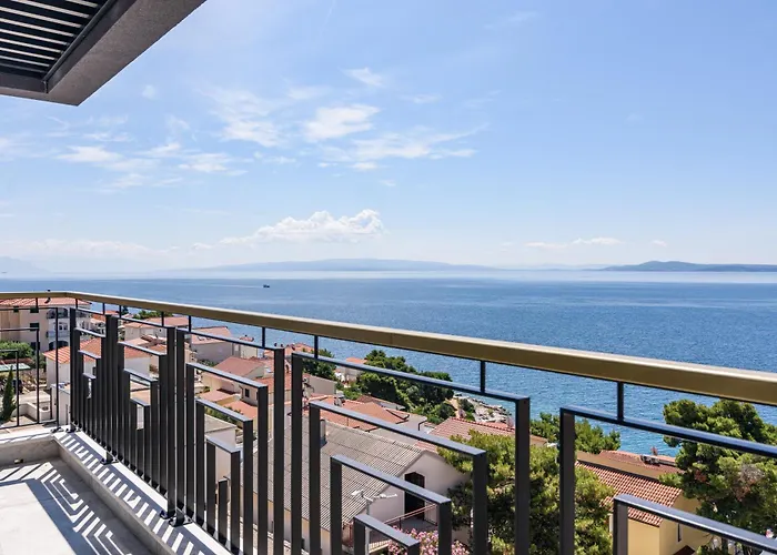 Luxury Adriatica-*heated Pool-sauna-jacuzzi* * Trogir