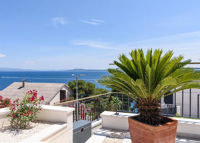 Luxury Adriatica-*heated Pool-sauna-jacuzzi* Trogir