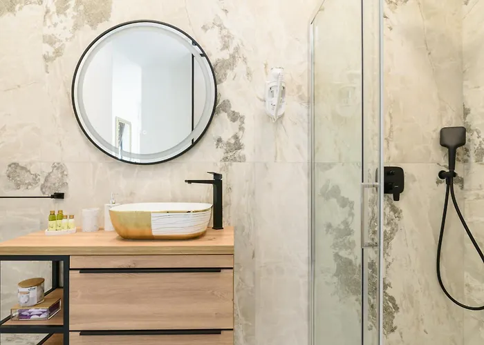 Luxury Adriatica-*heated Pool-sauna-jacuzzi* Villa Trogir