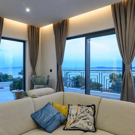 Luxury Adriatica-*heated Pool-sauna-jacuzzi* 빌라 트로기르