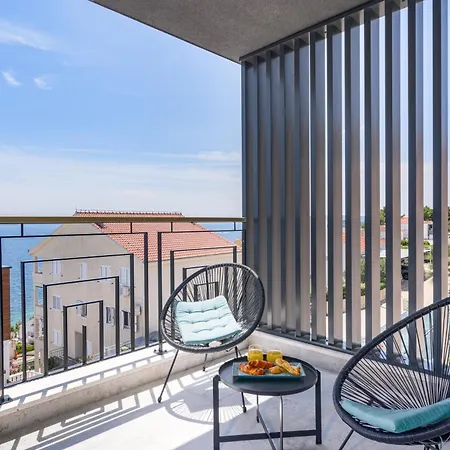 Вилла Luxury Adriatica-*heated Pool-sauna-jacuzzi* Трогир