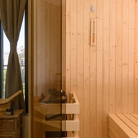 Вилла Luxury Adriatica-*heated Pool-sauna-jacuzzi* Трогир