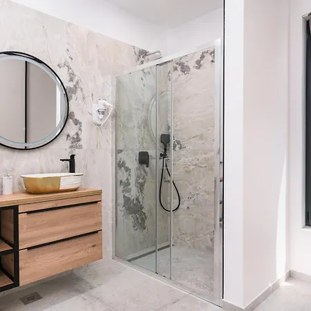 Luxury Adriatica-*heated Pool-sauna-jacuzzi* * Трогир