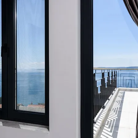 Luxury Adriatica-*heated Pool-sauna-jacuzzi* 트로기르
