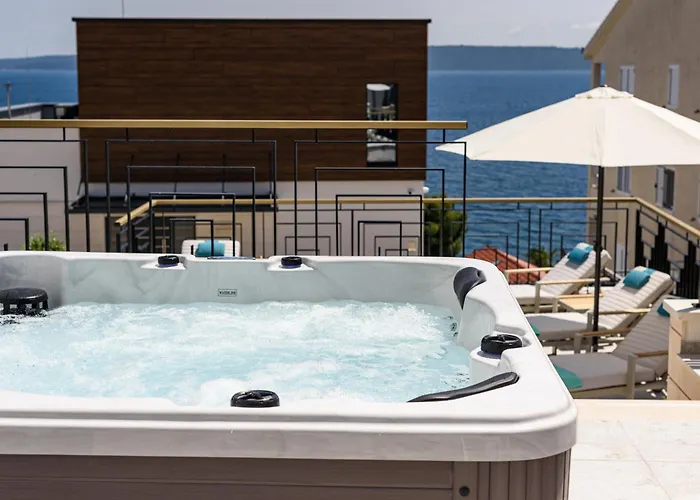 Luxury Adriatica-*heated Pool-sauna-jacuzzi*