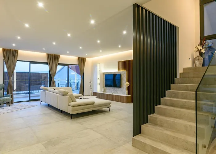 Luxury Adriatica-*heated Pool-sauna-jacuzzi* Villa *