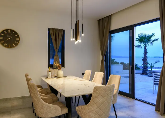 Villa Luxury Adriatica-*heated Pool-sauna-jacuzzi*