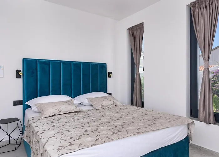 Luxury Adriatica-*heated Pool-sauna-jacuzzi* *