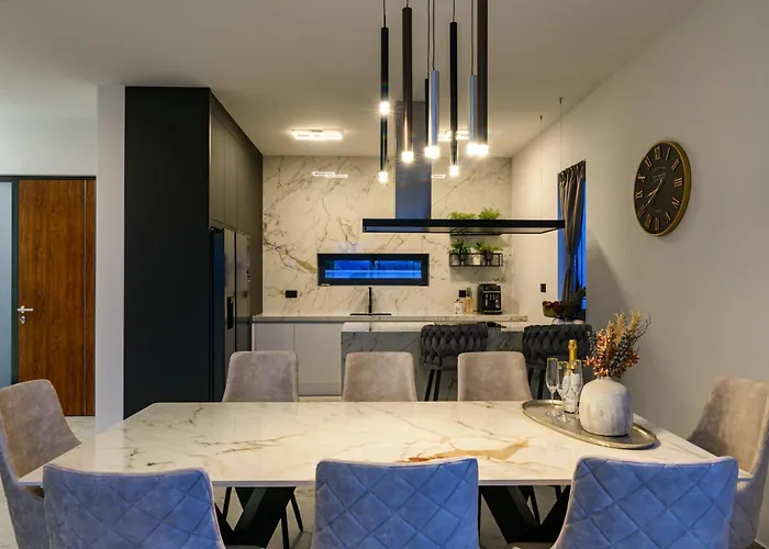 Luxury Adriatica-*heated Pool-sauna-jacuzzi*