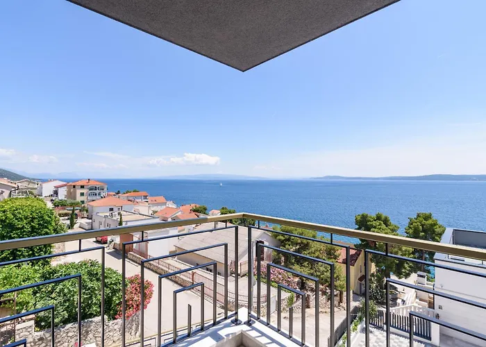 Luxury Adriatica-*heated Pool-sauna-jacuzzi* Villa Traù