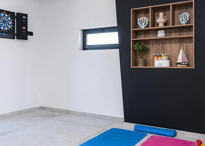 Villa Luxury Adriatica-*heated Pool-sauna-jacuzzi* Traù