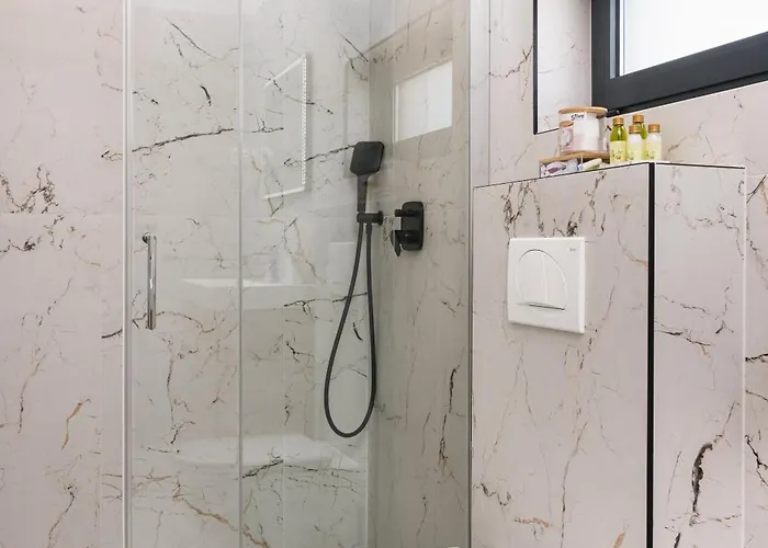 Luxury Adriatica-*heated Pool-sauna-jacuzzi* Villa *